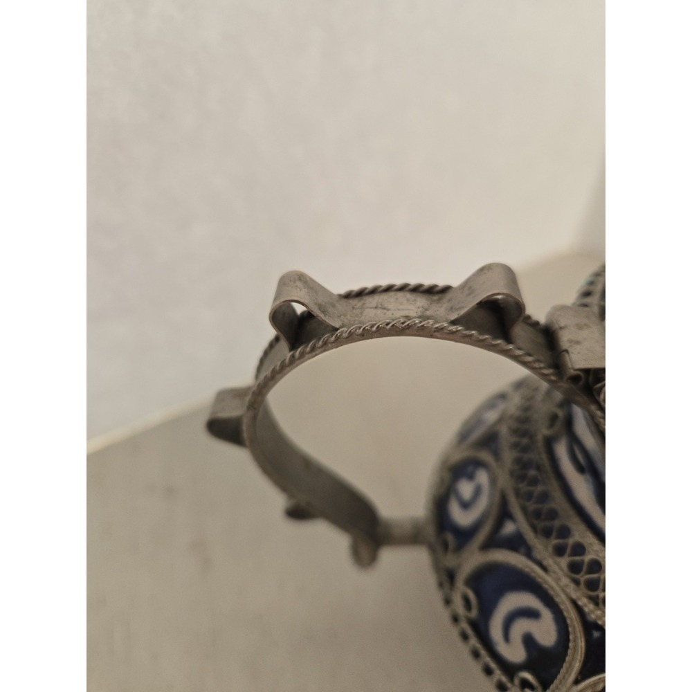 Moroccan Teapot Ceramic Silver Tone Filigree Vintage Blue & White Ceramic 6.5" - Picture 4 of 16